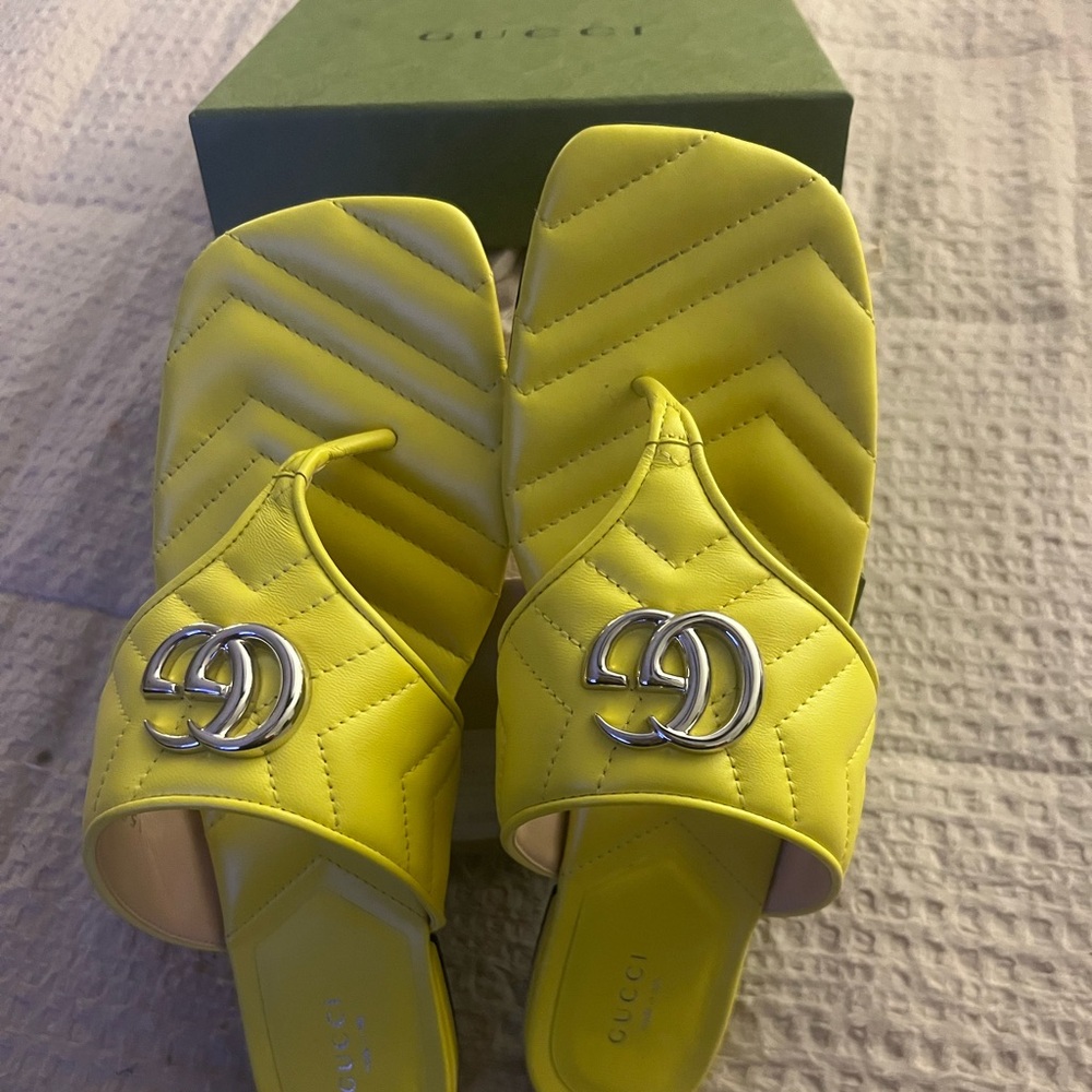 DESIGNER SHOES